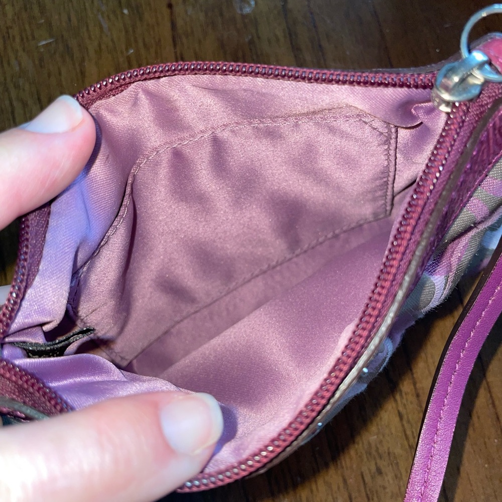 Coach Beige Signature Canvas Wristlet with Pink Trim - Picture 5 of 7